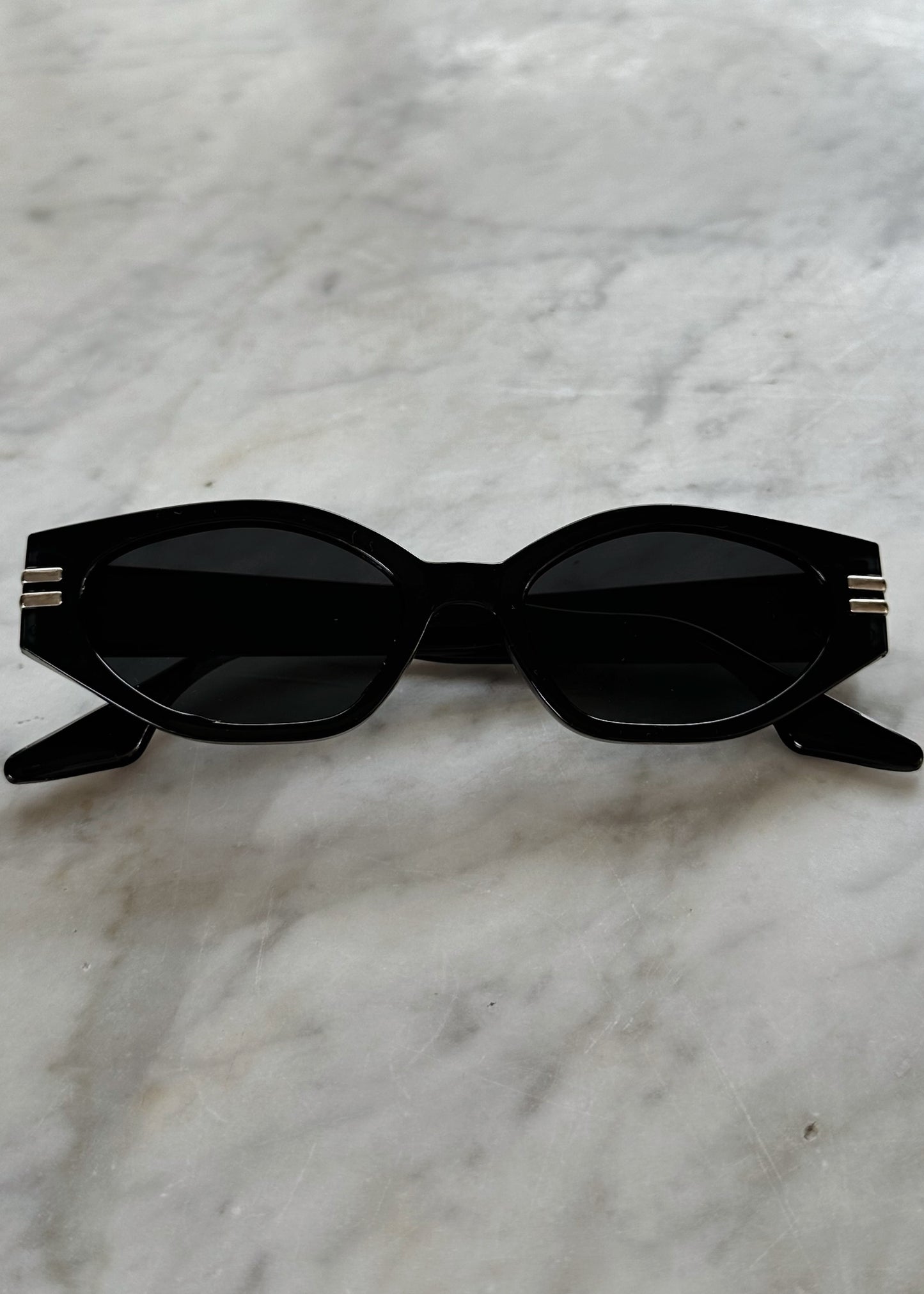 Cateye zonnebril zwart