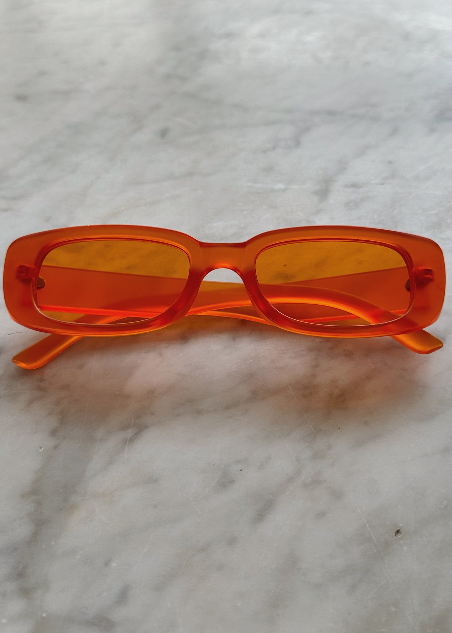 Zonnebril oranje